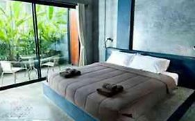 บ้านบิดา